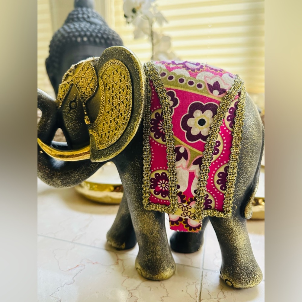 Elephant Statue Lucky Feng Shui Green Elephant Statue Sculpture Home Decor_Large